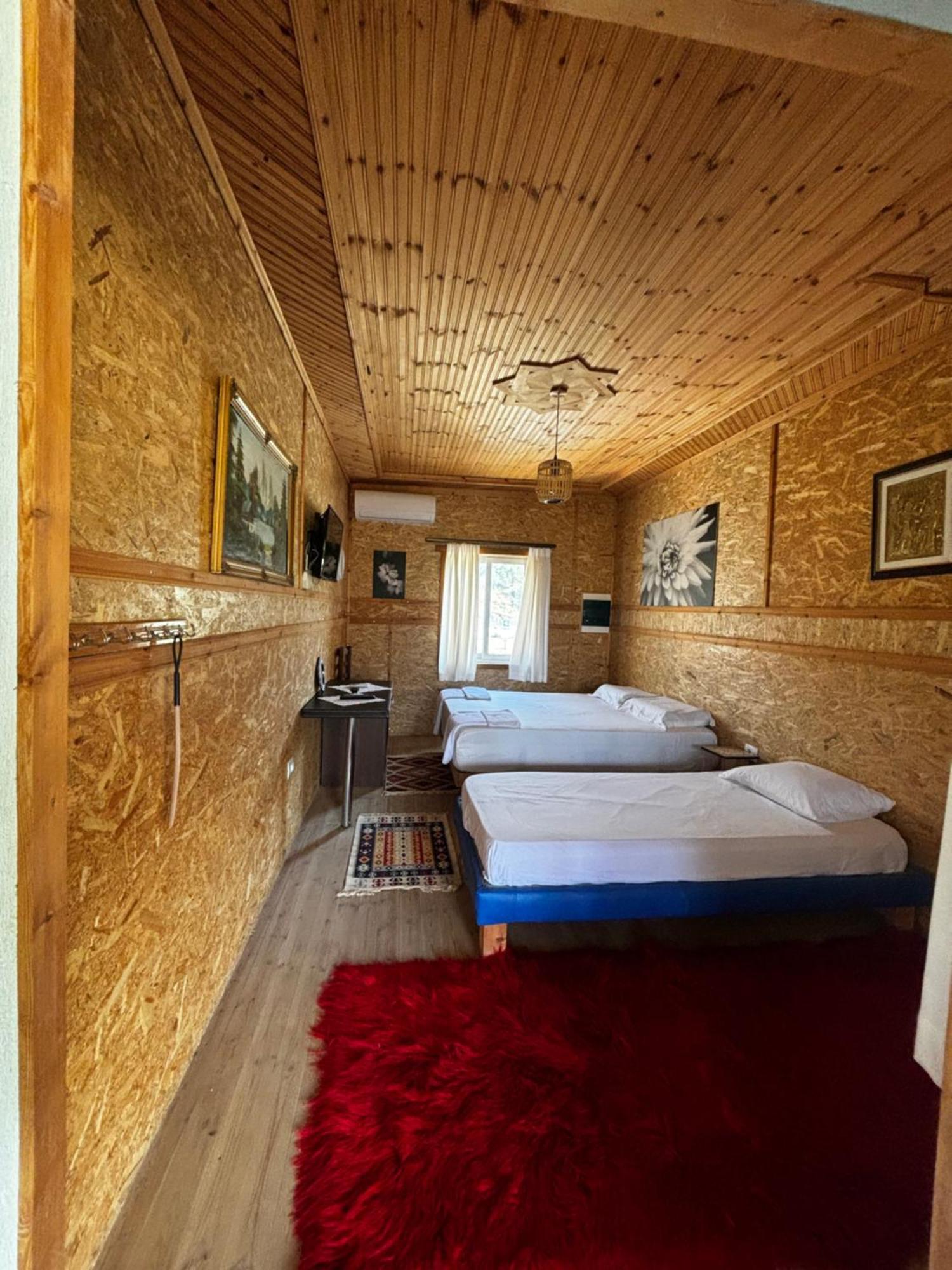 Bujtina Vjosa Hotel Memaliaj Exterior photo